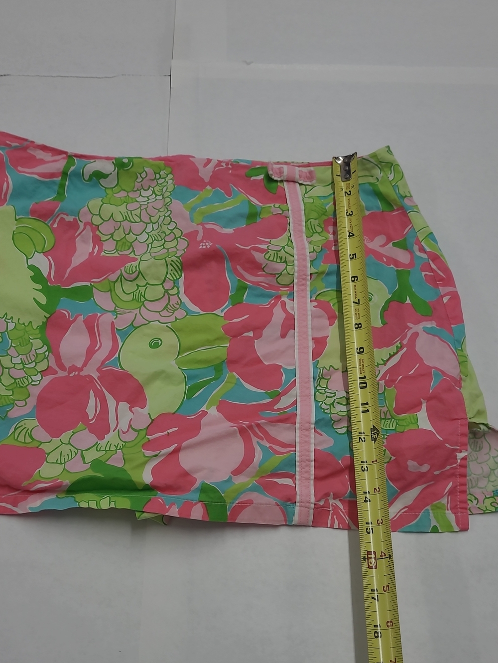Lilly Pulitzer Pink/Green Tropical Bird Skort Size 10 - Picture 3 of 8